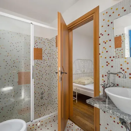 Villa Lapida Supetarska Draga