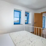 Lapida Villa