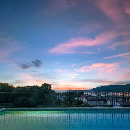 Lapida Villa