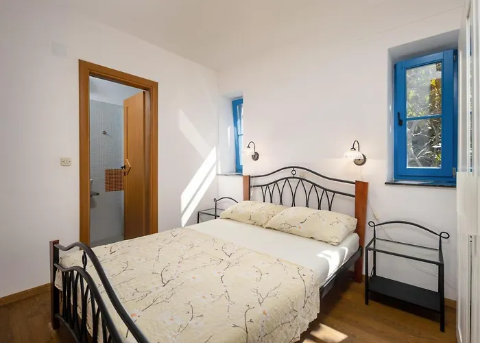 Villa Lapida Supetarska Draga