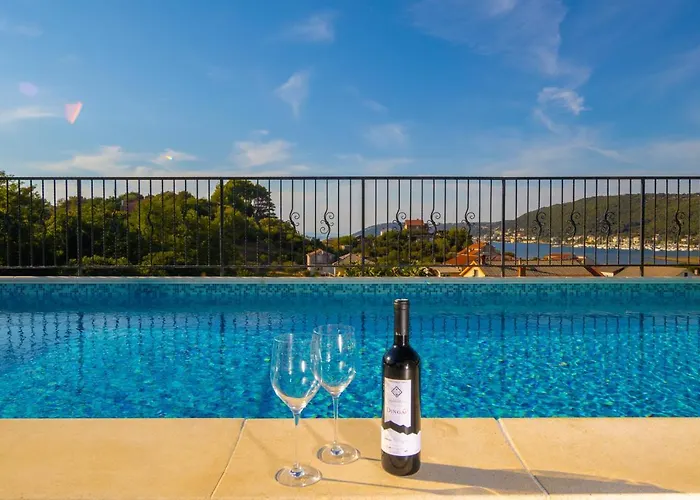 Lapida * Supetarska Draga