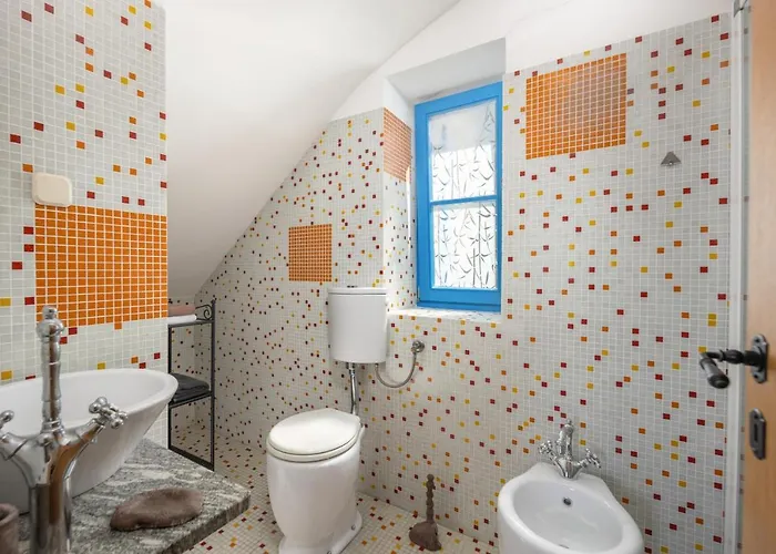 Lapida Supetarska Draga